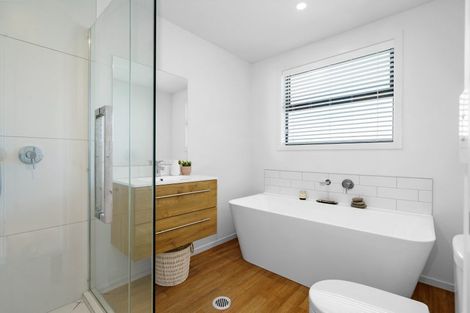 Photo of property in 2/102 Swayne Road, Cambridge, 3434