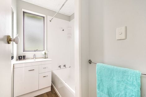 Photo of property in 68a Montgomery Crescent, Bader, Hamilton, 3206