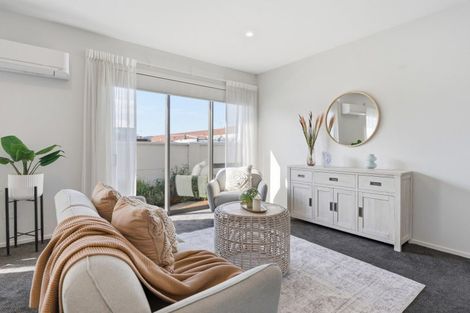 Photo of property in 1 Taverner Lane, Mosgiel, 9024