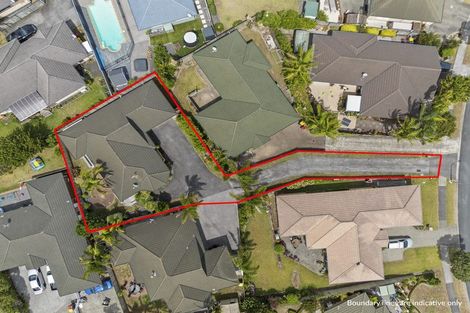 Photo of property in 20 Moyrus Crescent, East Tamaki Heights, Auckland, 2016