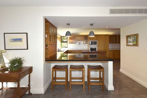 Photo of property in 12 Overdale Drive, Cashmere, Christchurch, 8022
