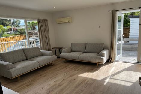 Photo of property in 40 Trinidad Road, Sunnynook, Auckland, 0620
