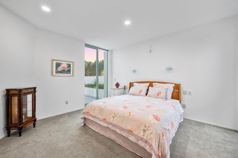 Photo of property in 1/9 The Esplanade, Castor Bay, Auckland, 0620