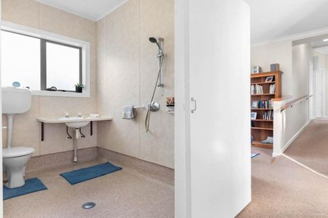 Photo of property in 10 Matatea Avenue, Pukekohe, 2120