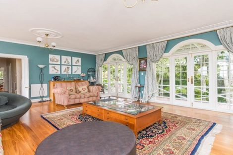 Photo of property in 467 Scenic Drive, Waiatarua, Auckland, 0612