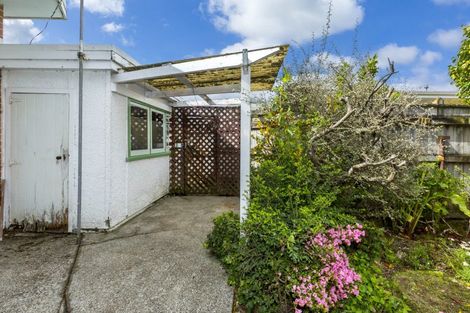 Photo of property in 32f2- Islington Street, Trentham, Upper Hutt, 5018