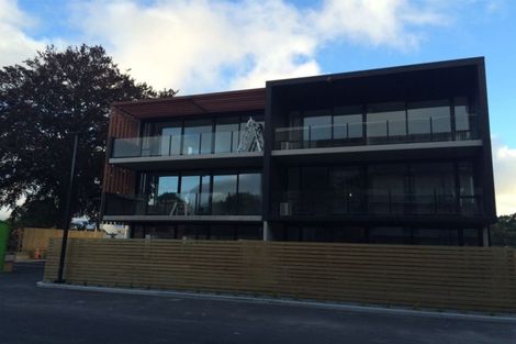 Photo of property in Leicester Executive Apartments, 312/282 Madras Street, Christchurch Central, Christchurch, 8011