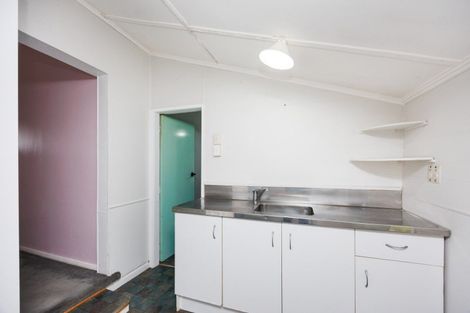 Photo of property in 45/45b Avenue Road, Foxton, 4814