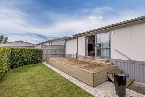 Photo of property in 3a Kingsbridge Drive, Burwood, Christchurch, 8083
