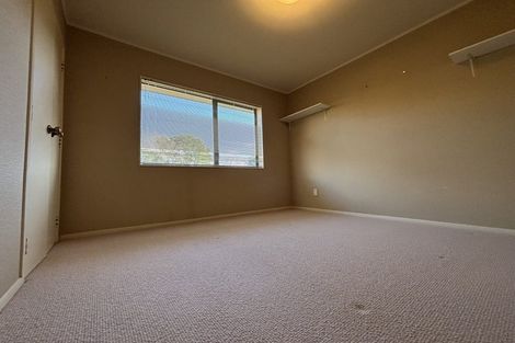 Photo of property in 33 Carnoustie Drive, Wattle Downs, Auckland, 2103