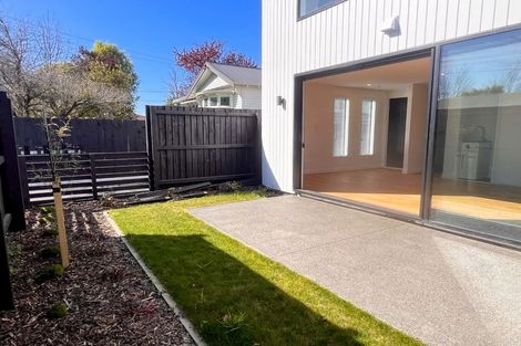 Photo of property in 2/120 Edward Avenue, Edgeware, Christchurch, 8013