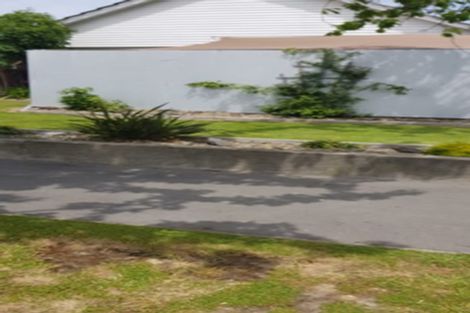 Photo of property in 44 Bickerton Street, Wainoni, Christchurch, 8061