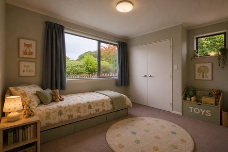 Photo of property in 50 Postgate Drive, Whitby, Porirua, 5024