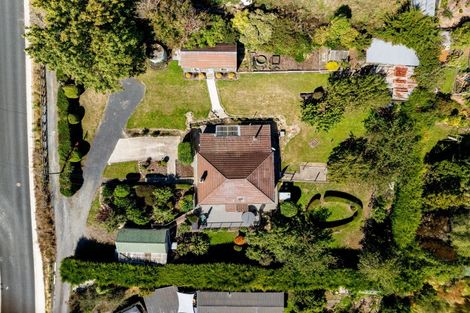 Photo of property in 28 Chatham Street, Waihola, Milton, 9073
