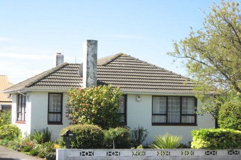 Photo of property in 79 Prestons Road, Redwood, Christchurch, 8051