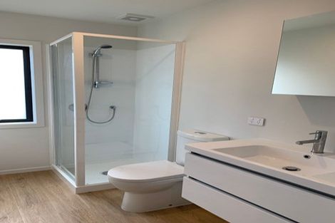 Photo of property in 5/4 Harry Ward Place, Henderson, Auckland, 0610