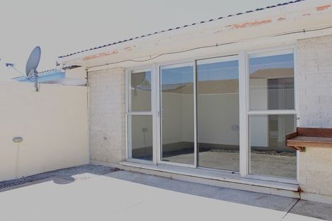 Photo of property in 2/10 Fenton Street, Papatoetoe, Auckland, 2025