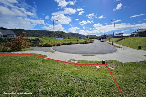 Photo of property in 8 Silverleaf Way, Kinloch, 3377