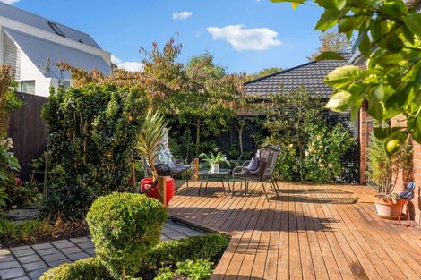 Photo of property in 8a Freyberg Avenue, Riccarton, Christchurch, 8011