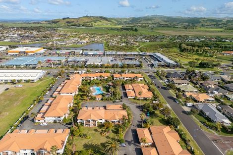 Photo of property in 16/111 Santa Monica Drive, Papamoa Beach, Papamoa, 3118