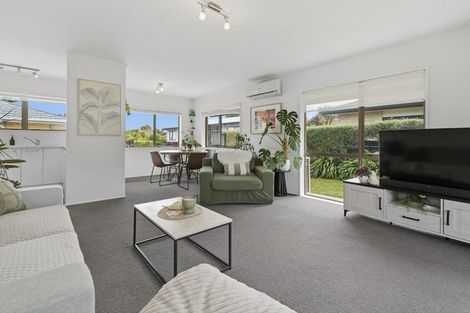 Photo of property in 129b Dickson Road, Papamoa Beach, Papamoa, 3118