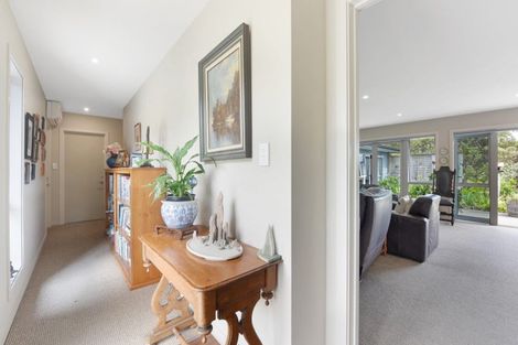 Photo of property in 4 Weka Place, Picton, 7220