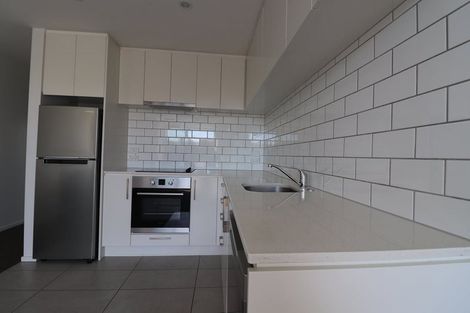 Photo of property in 1036b Colombo Street, St Albans, Christchurch, 8014