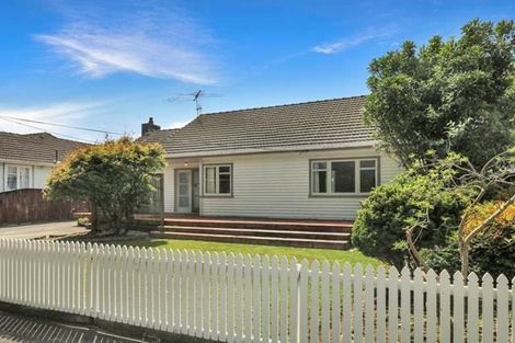 Photo of property in 996 Taita Drive, Taita, Lower Hutt, 5011