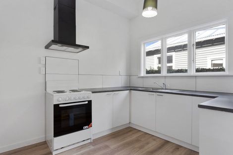 Photo of property in 77 Mersey Street, St Albans, Christchurch, 8014