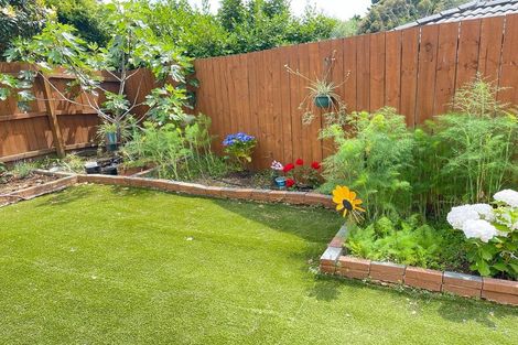 Photo of property in 43 Clover Drive, Henderson, Auckland, 0610