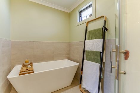 Photo of property in 10 Mackie Street, Waipukurau, 4200