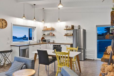 Photo of property in 5 Dorset Street, Opunake, 4616