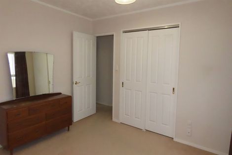 Photo of property in 52 Queen Street West, Levin, 5510
