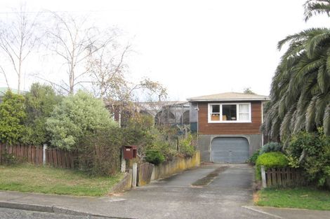 Photo of property in 36 Kaitawa Crescent, Paraparaumu, 5032