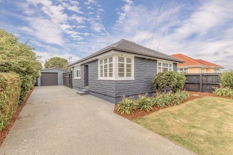 Photo of property in 59 Estuary Road, New Brighton, Christchurch, 8061