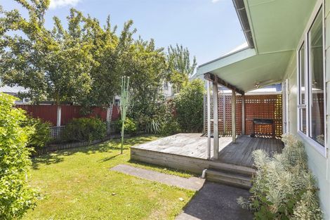 Photo of property in 87 Olliviers Road, Phillipstown, Christchurch, 8011