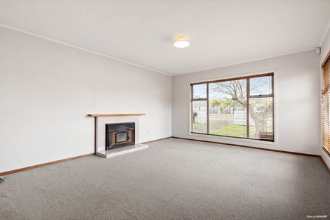 Photo of property in 74 Neil Avenue, Te Atatu Peninsula, Auckland, 0610