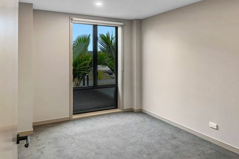 Photo of property in 104/2 Launch Road, Hobsonville, Auckland, 0616
