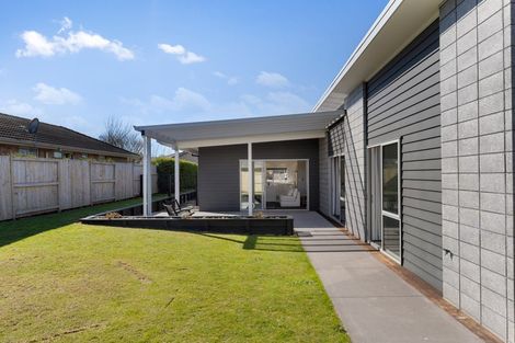 Photo of property in 98 Stirling Drive, Morrinsville, 3300