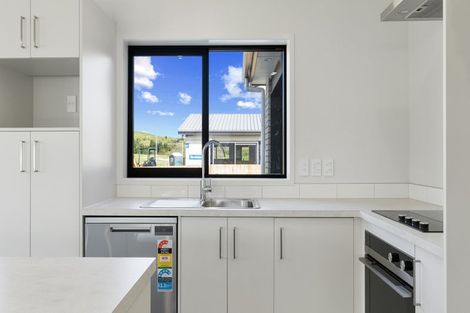 Photo of property in 14 Guy King Place, Huntly, 3700