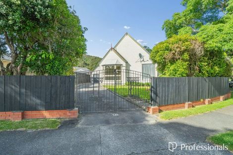 Photo of property in 3 Mcenroe Grove, Naenae, Lower Hutt, 5011