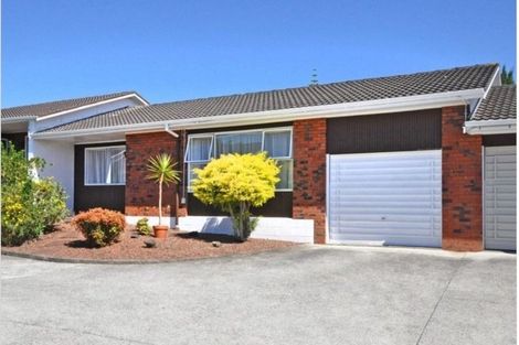 Photo of property in 67 Titirangi Road, New Lynn, Auckland, 0600