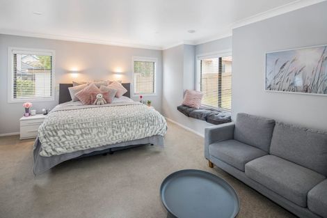 Photo of property in 7 Claverton Grove, Churton Park, Wellington, 6037