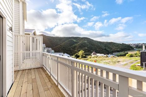 Photo of property in 18b Rarangi Way, Owhiro Bay, Wellington, 6023