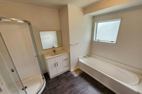 Photo of property in 16a Aberdeen Avenue, Takaro, Palmerston North, 4412