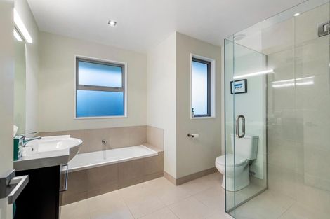 Photo of property in 6 Evening Star Road, Arthurs Point, Queenstown, 9371