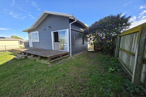 Photo of property in 40 Evans Road, Weymouth, Auckland, 2103