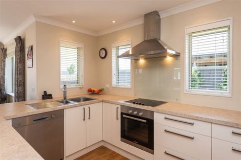 Photo of property in 48 Brockelbank Drive, Kaiapoi, 7630