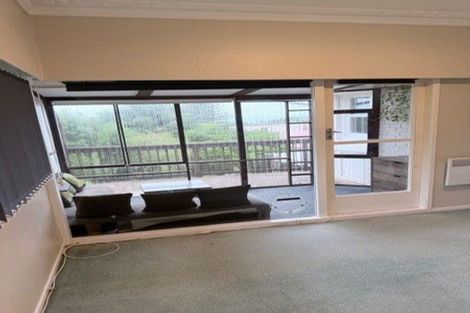 Photo of property in 1/541 East Coast Road, Browns Bay, Auckland, 0630