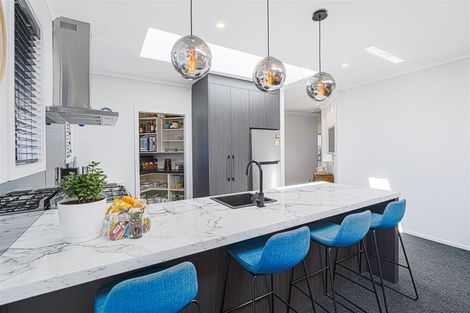 Photo of property in 2 Reuben Avenue, Rolleston, 7615